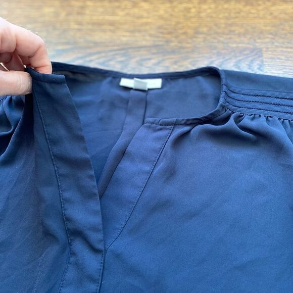 Charter Club Split Neck Blouse - Size Small - Picture 8 of 9